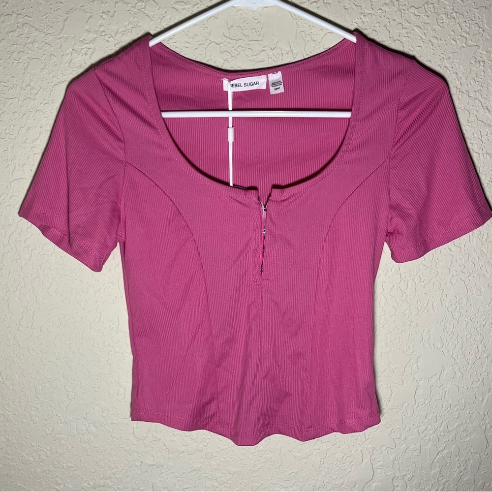 Rebel Sugar Fuchsia Ribbed Blouse